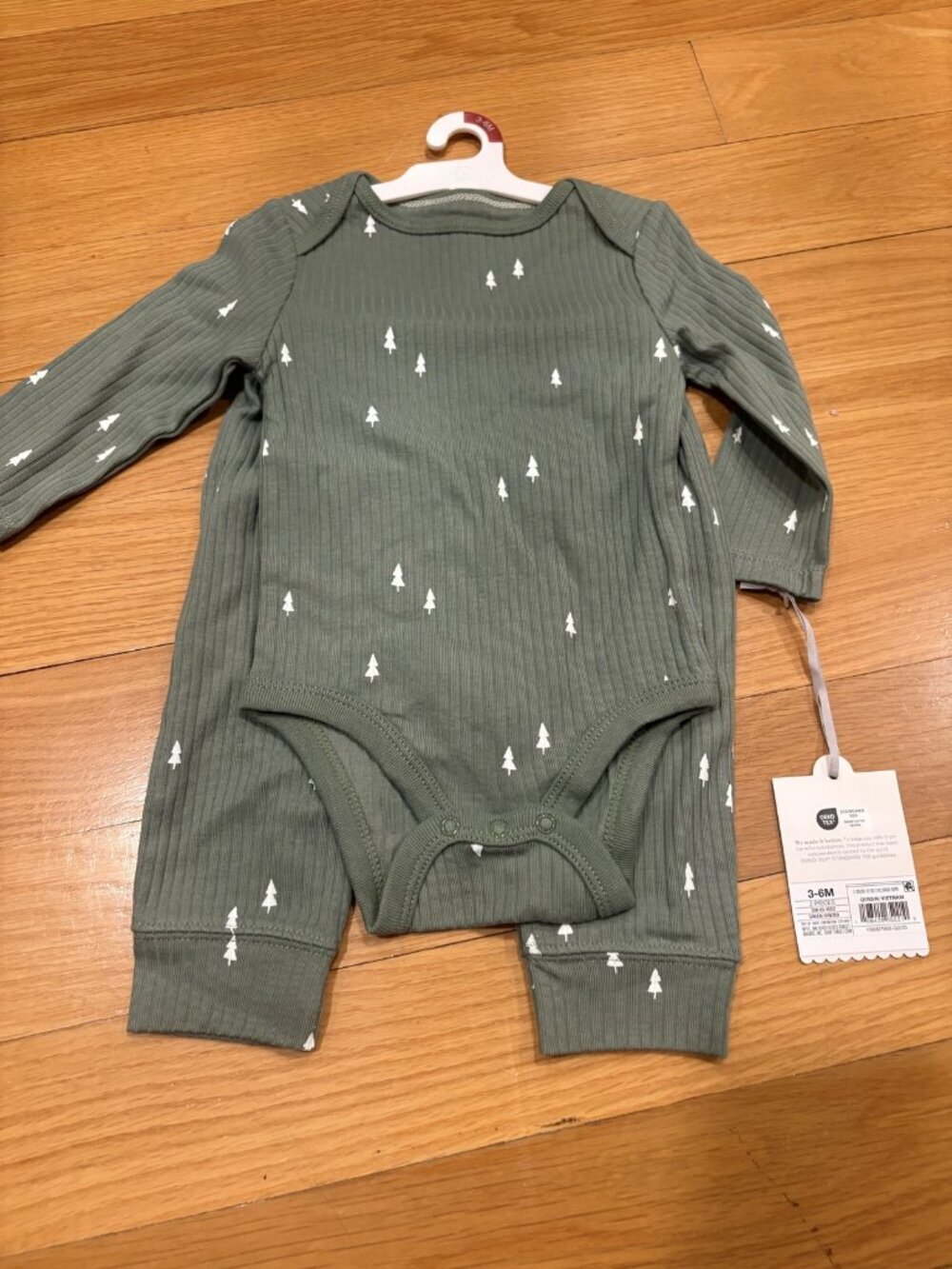 Cloud island Size 3-6 months Long Sleeve Bodysuit with Tree Print